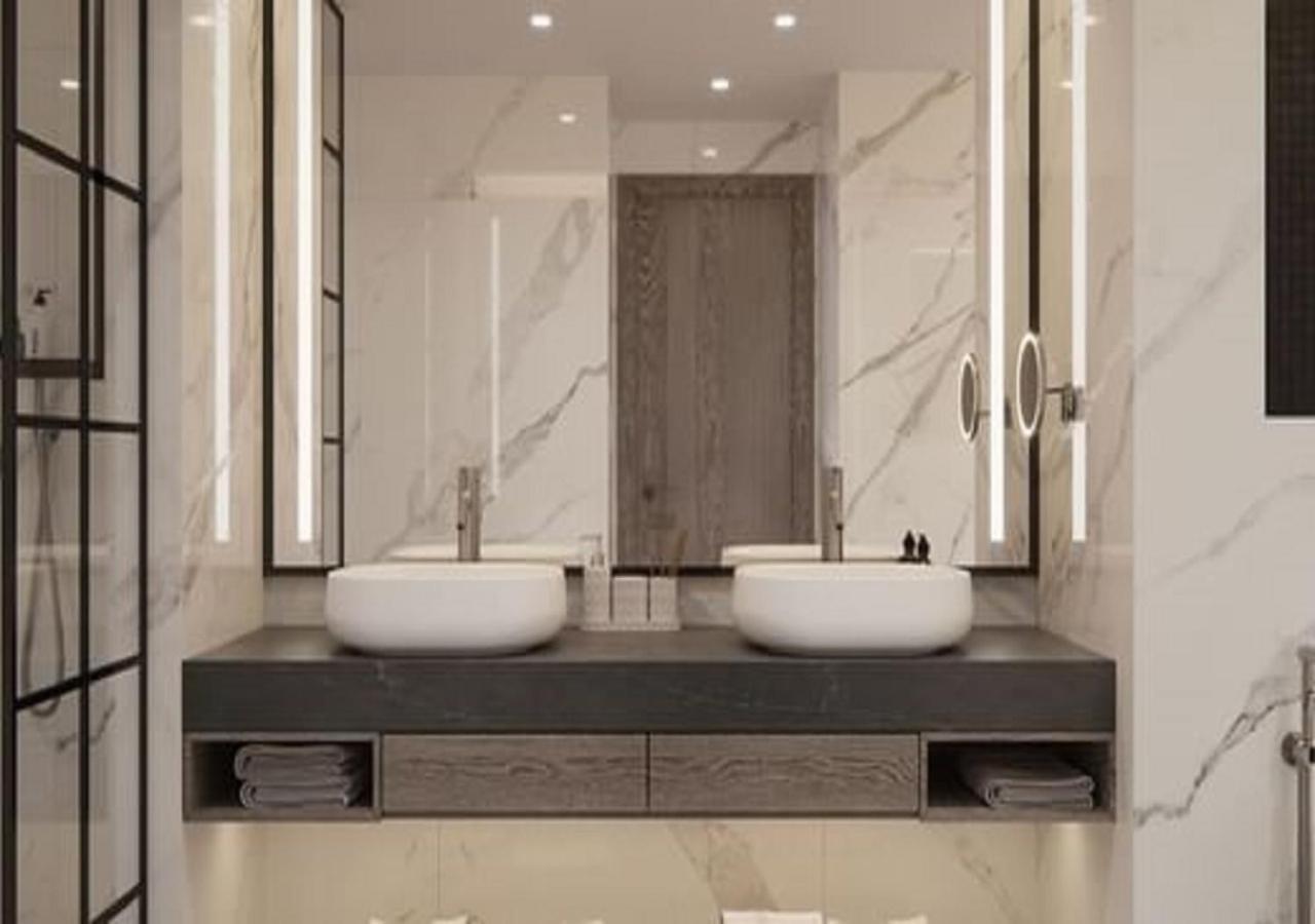 Paramount Hotel Midtown Dubai Exterior photo Bathroom